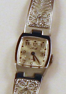 LUCH Wind Up Watch (15 Jewels)